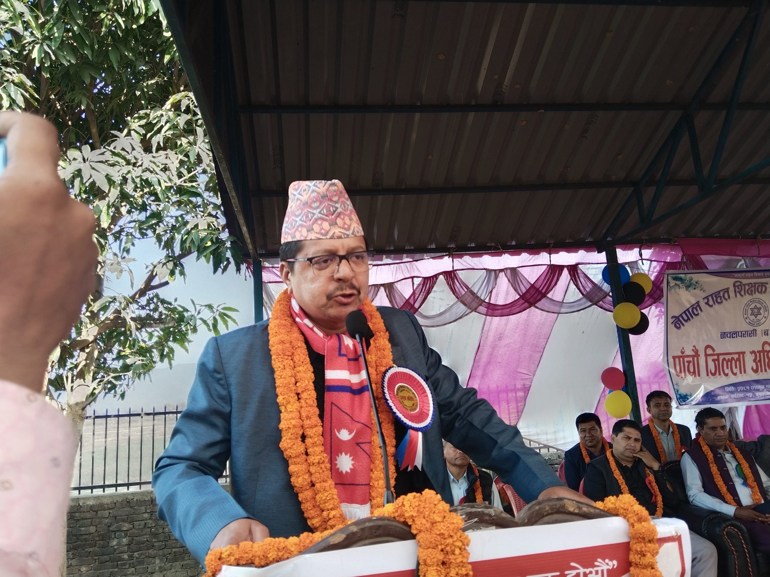 राहत शिक्षक प्रति सरकार गम्भीर भएन केन्द्रिय अध्यक्ष:धामि