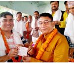 नेकपा एमालेका नेता गुरौ नेपाली काङ्ग्रेसमा प्रवेश