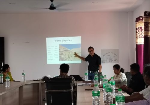 प्रतापपुरमा विपद जोखिम न्युनिकरण बारे सरोकारवालाई अभिमुखिकरण