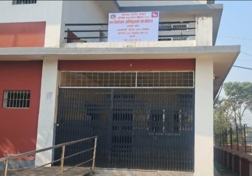 नवलपरासीका कुनै पनि उम्मेदवारविरूद्ध उजुरी परेन : थापा र कँडेलकाे उम्मेदवारीकाे विवाद भाेलि मात्र टुङ्गिने